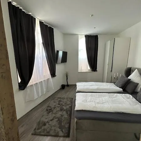 Apartment Karl Marx 2 *